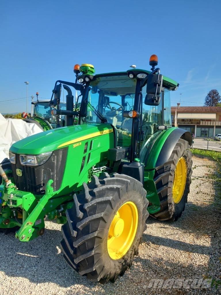John Deere 5125 R Traktörler