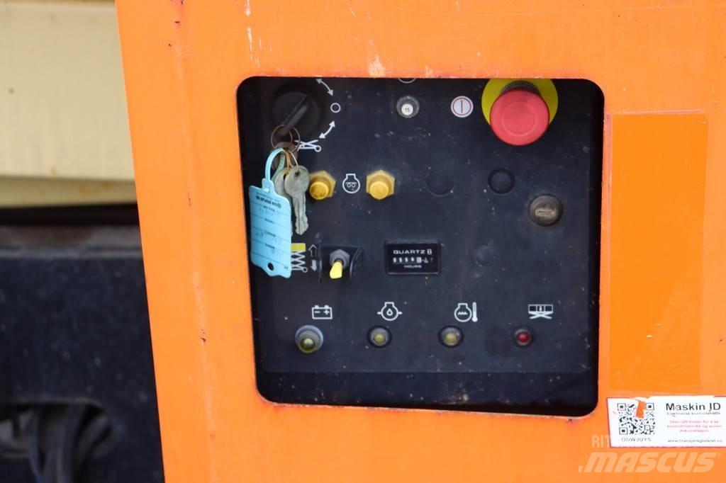 JLG 330LRT Makasli platformlar