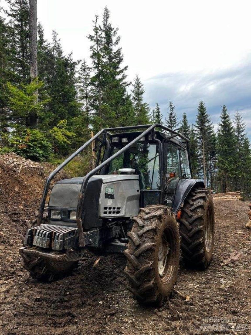 Valtra 6550 Orman traktörleri