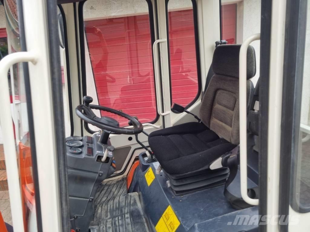 Kubota R 520 N Tekerlekli yükleyiciler
