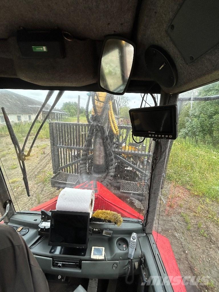 Valmet 840.4 Tomruk yükleyici traktörler