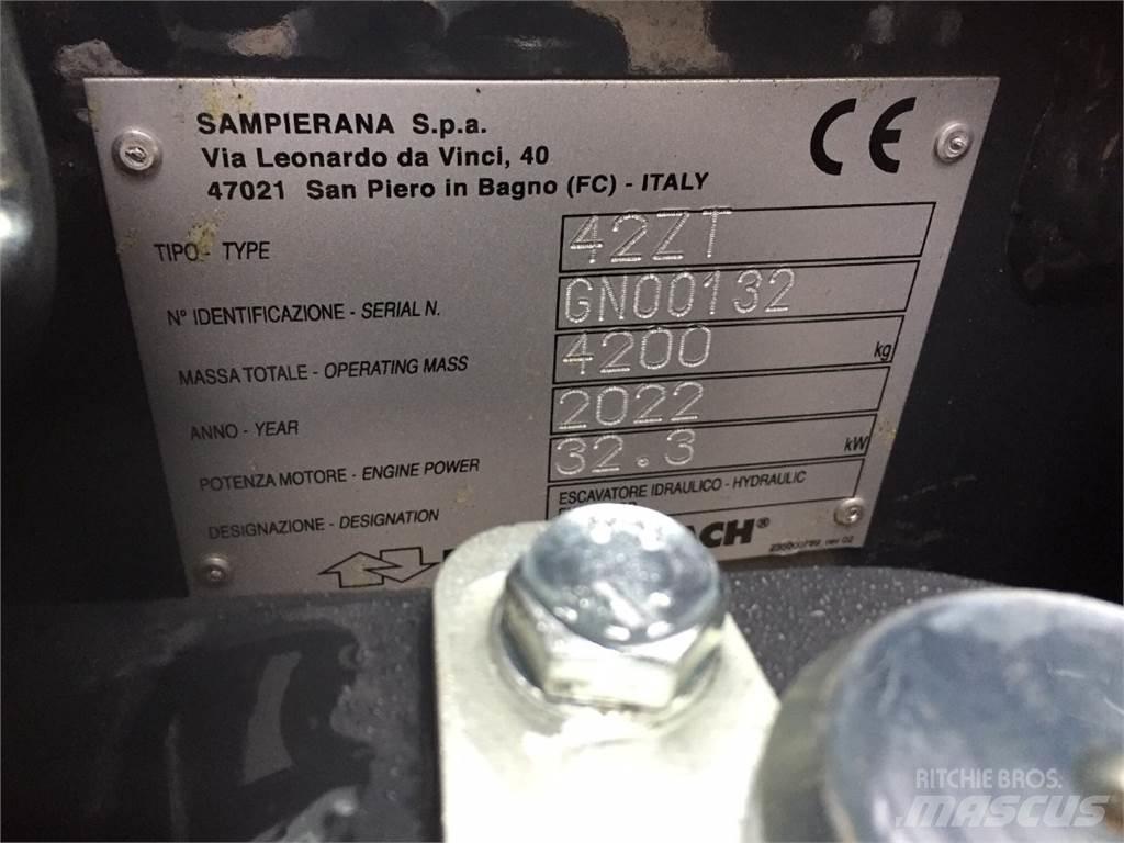 Eurocomach 42ZT Mini ekskavatörler, 7 tona dek