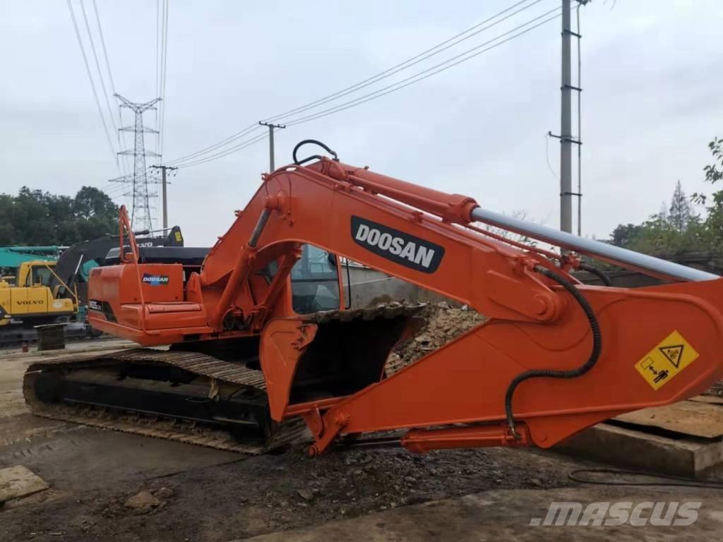 Doosan DH225LC-9 Paletli ekskavatörler