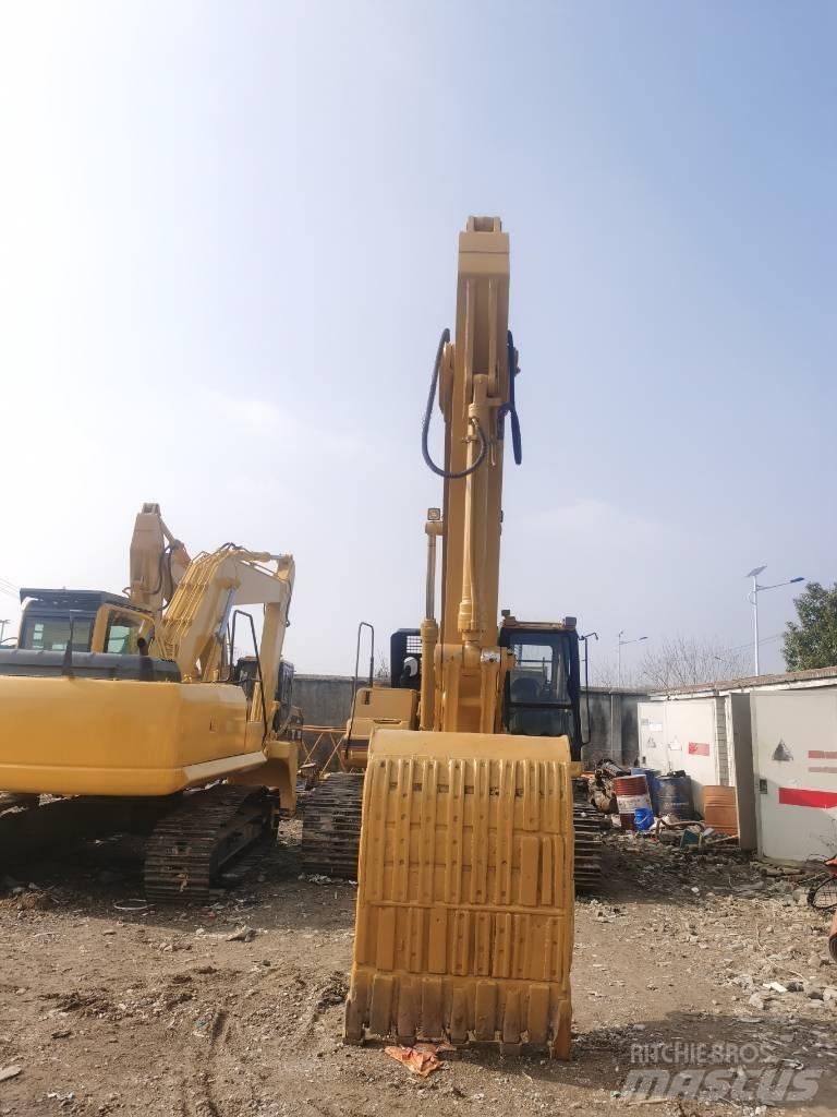 CAT 325 B Paletli ekskavatörler