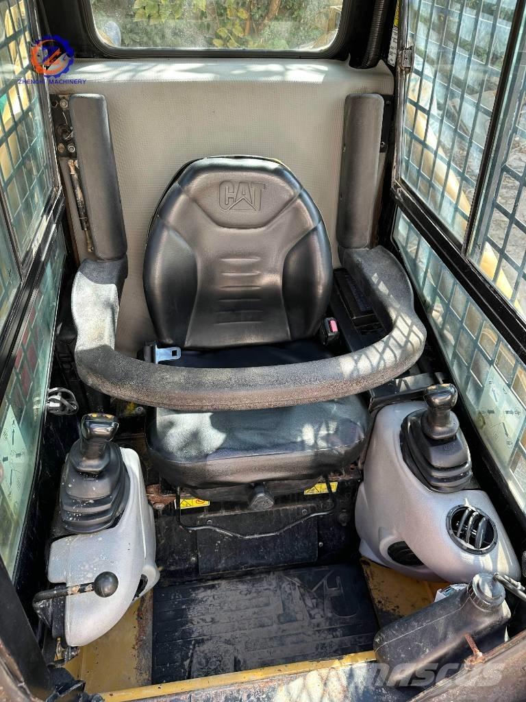 CAT 226 B Skid steer loderler