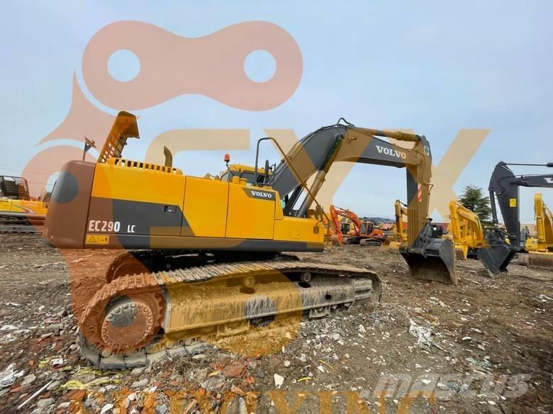 Volvo EC 290 B LC Paletli ekskavatörler