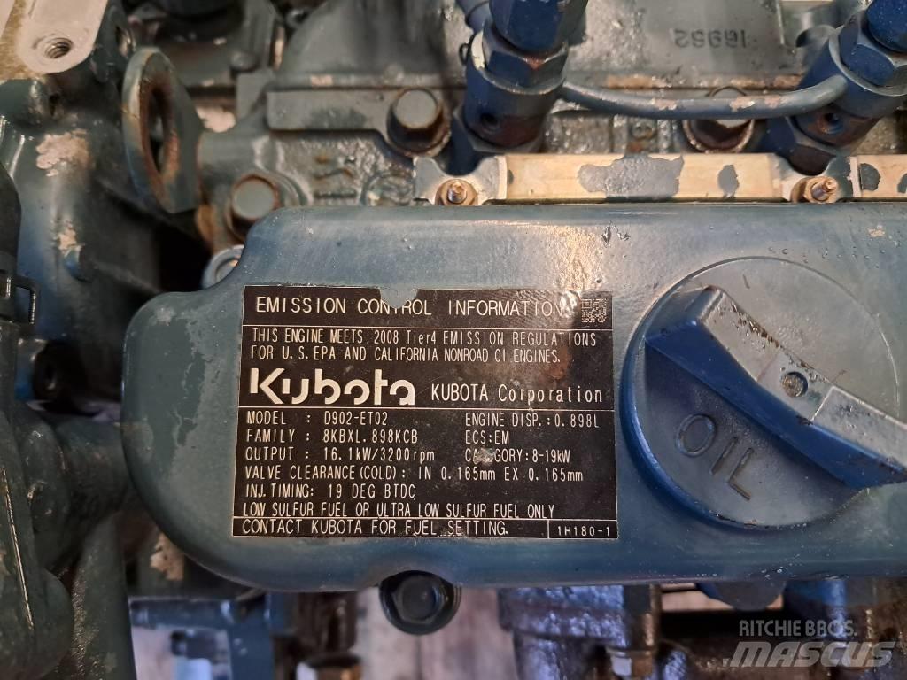 Kubota D-902 Motorlar