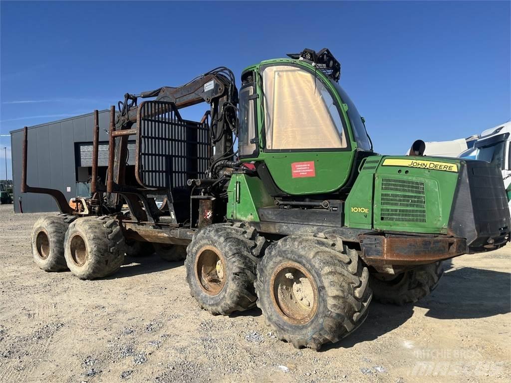 John Deere 1010E Biçerdöverler