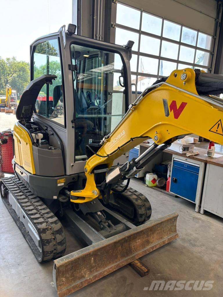 Wacker Neuson EZ26-2 Paletli ekskavatörler