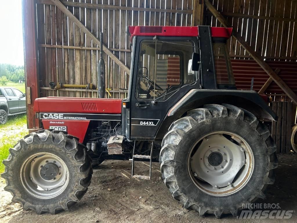 CASE 844 XL Traktörler