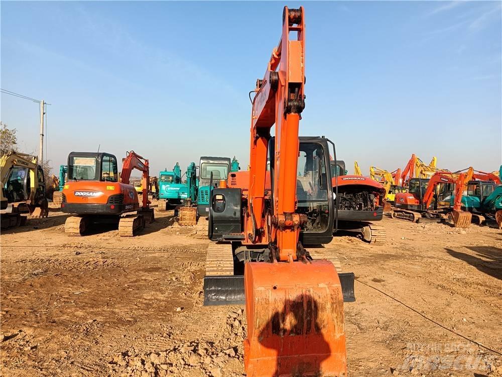 Hitachi ZX 60 Paletli ekskavatörler