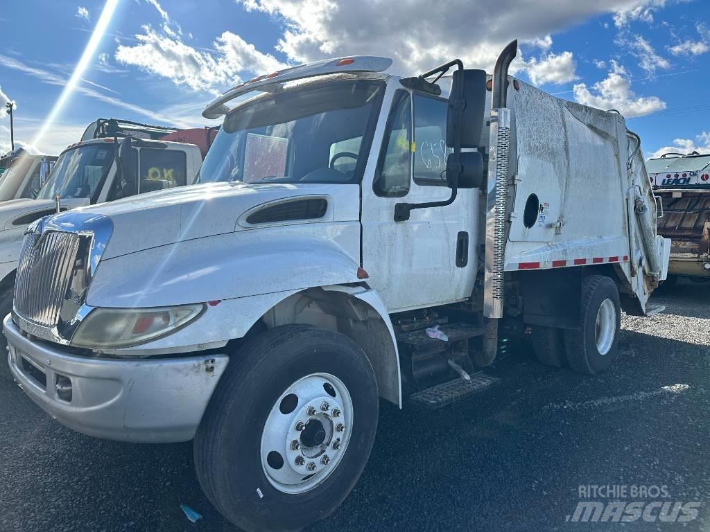 International 4300 Atik kamyonlari