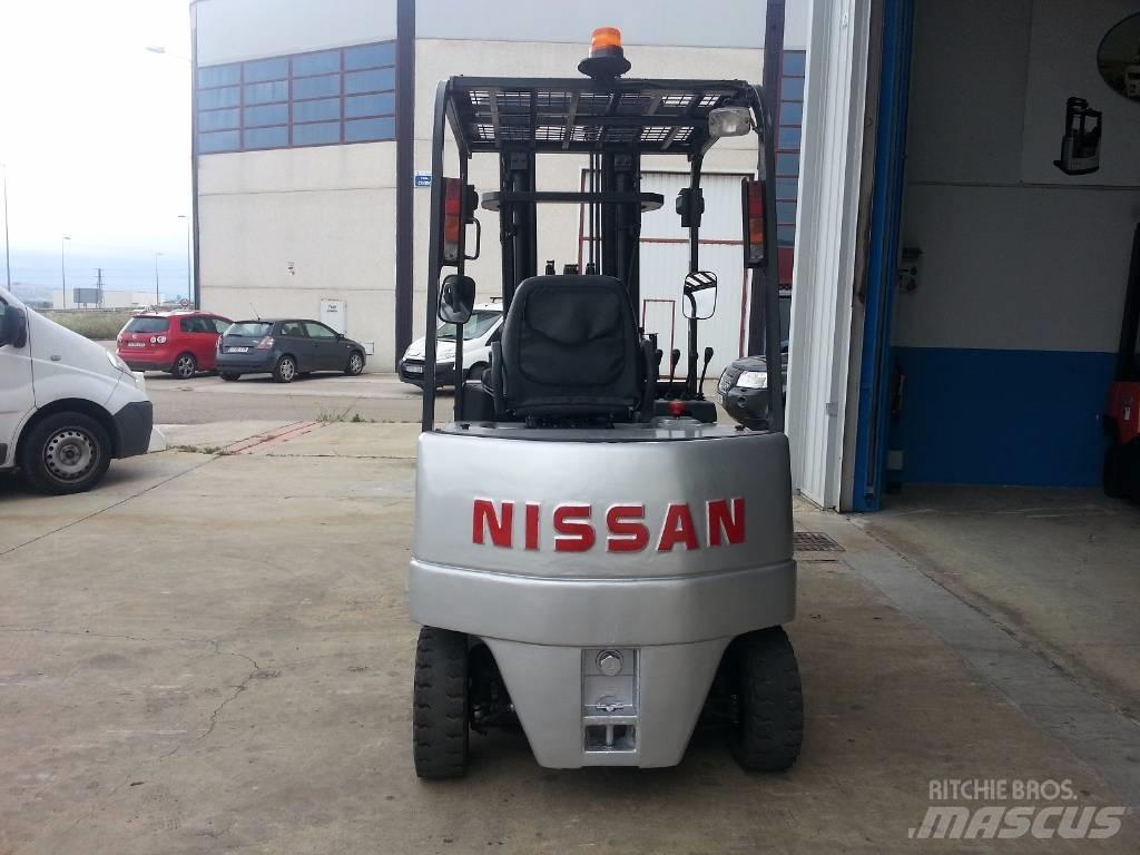 Nissan Q02L25CU Elektrikli forkliftler
