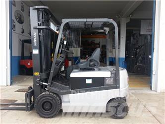 Nissan Q02L25CU Elektrikli forkliftler