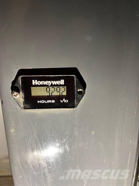 Takeuchi TB 235 Mini ekskavatörler, 7 tona dek