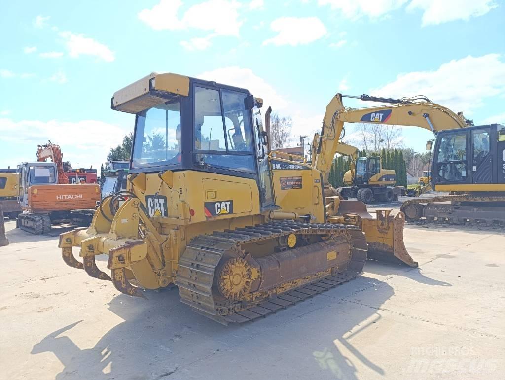 CAT D 4 K Paletli dozerler