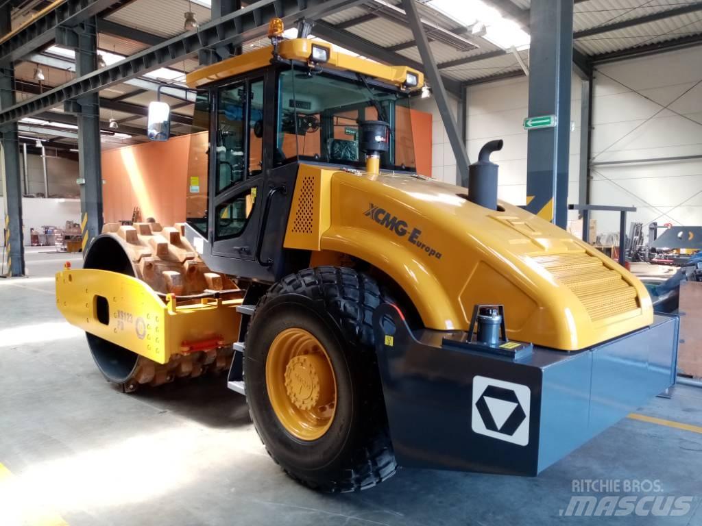 XCMG XS123PD Tek tamburlu silindirler