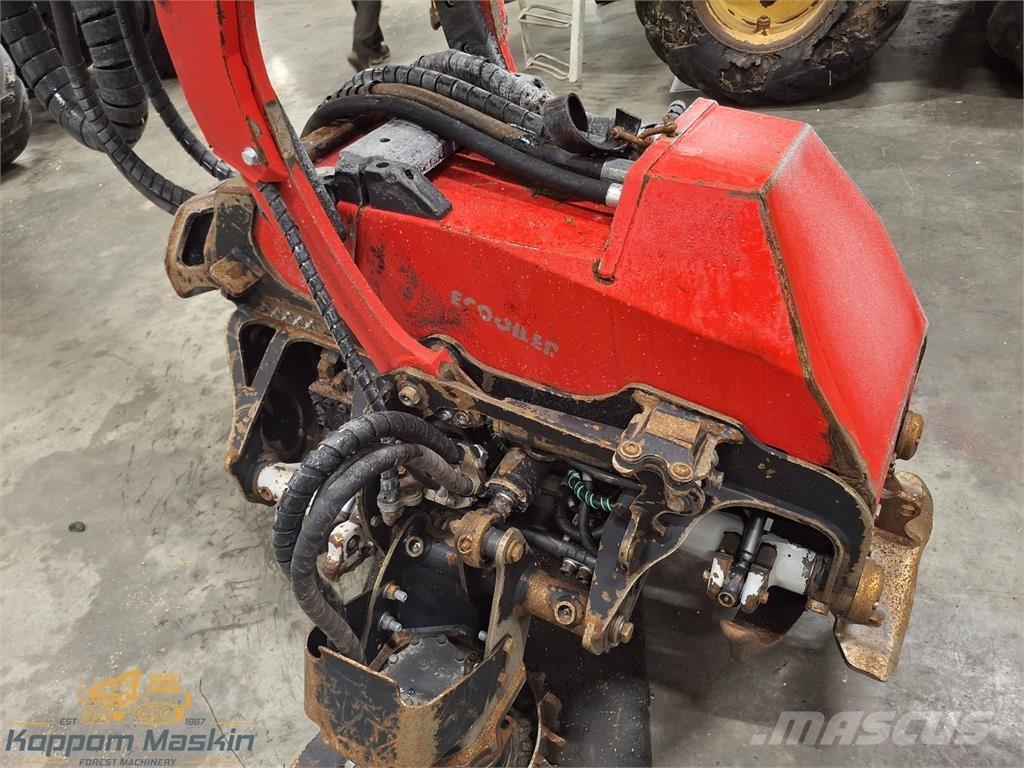 Komatsu C124 Agaç kesme robotlari