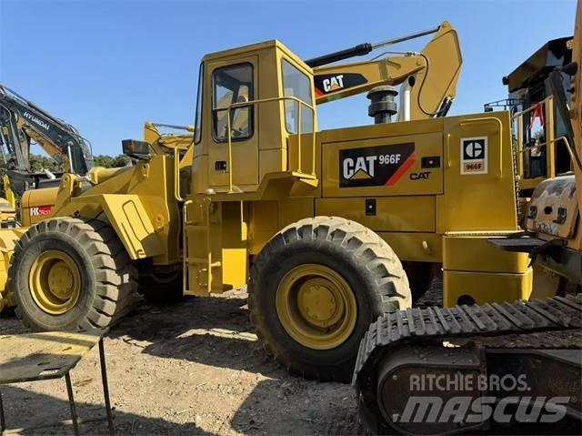 CAT 966 F Tekerlekli yükleyiciler