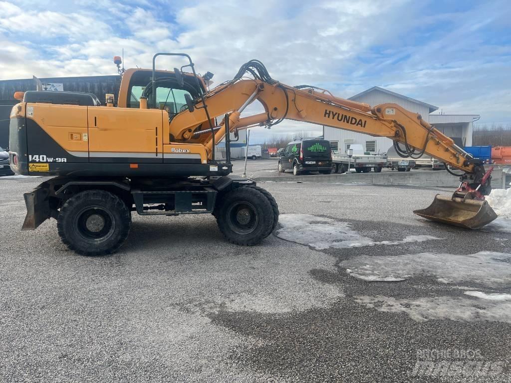 Hyundai 140w 9A Lastik tekerli ekskavatörler