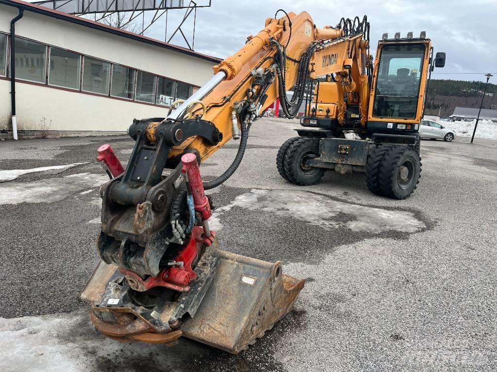 Hyundai 140w 9A Lastik tekerli ekskavatörler