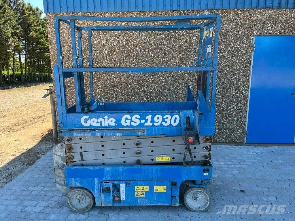 Genie GS 1930 Makasli platformlar