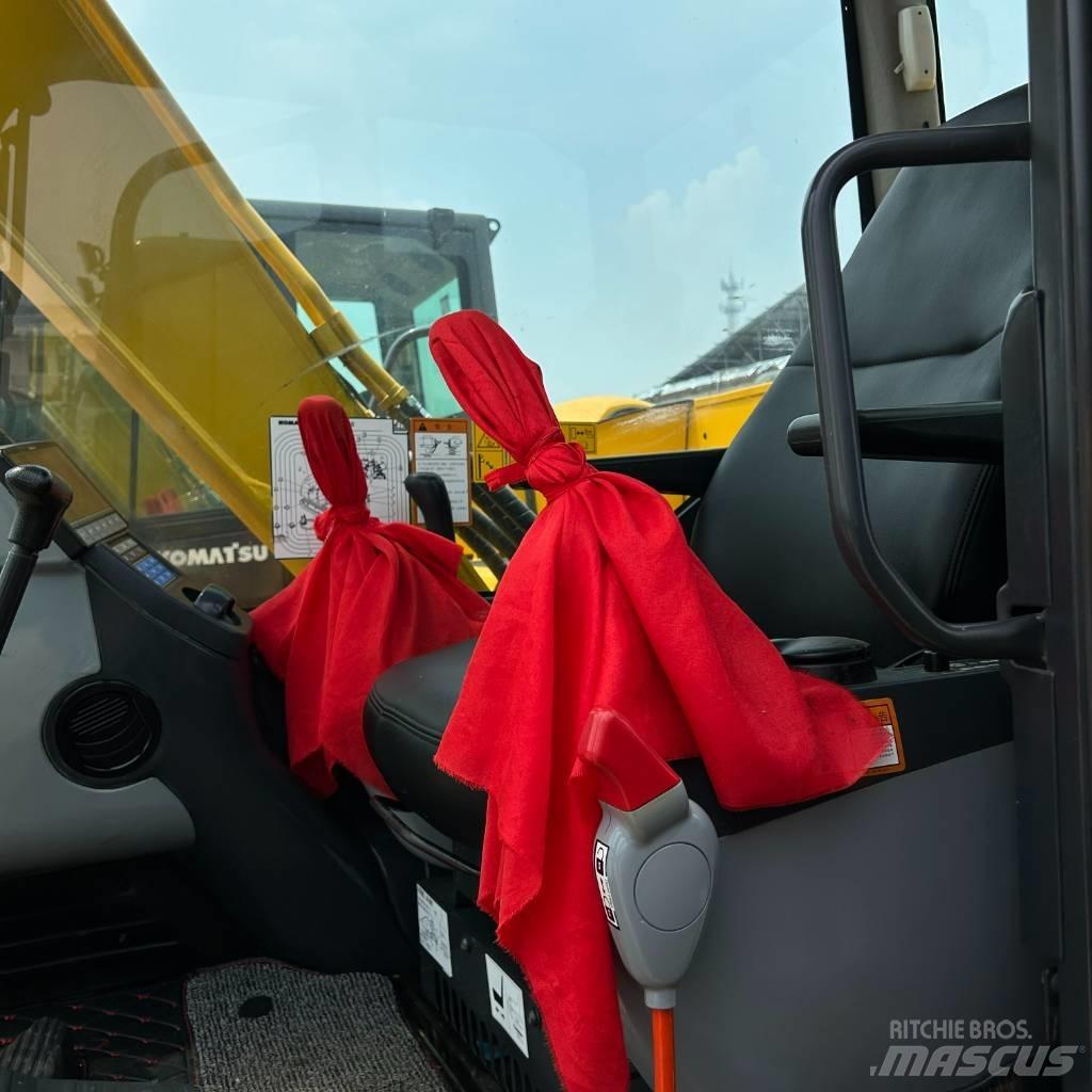Komatsu 60-8 Paletli ekskavatörler