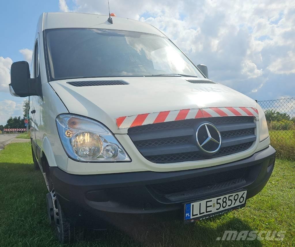 Mercedes-Benz 516 Panel vanlar
