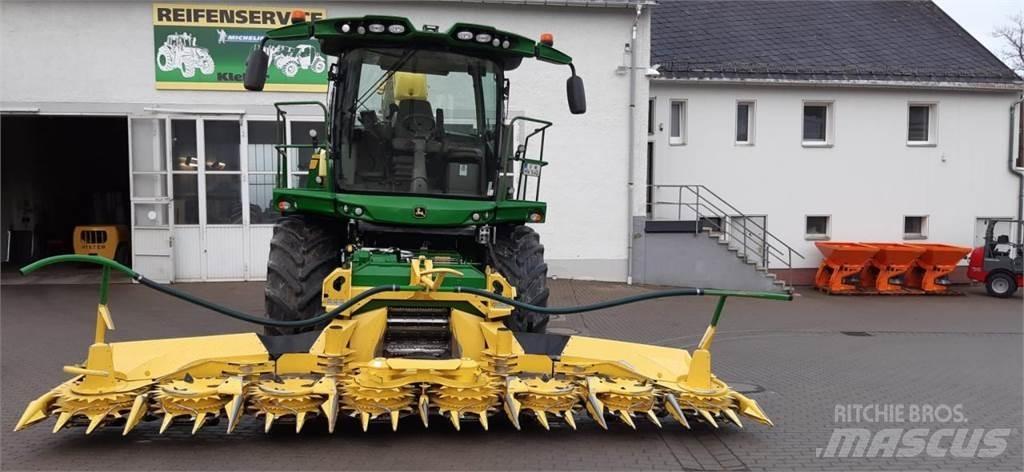 John Deere 8400i Kendi yürür silaj makinalari