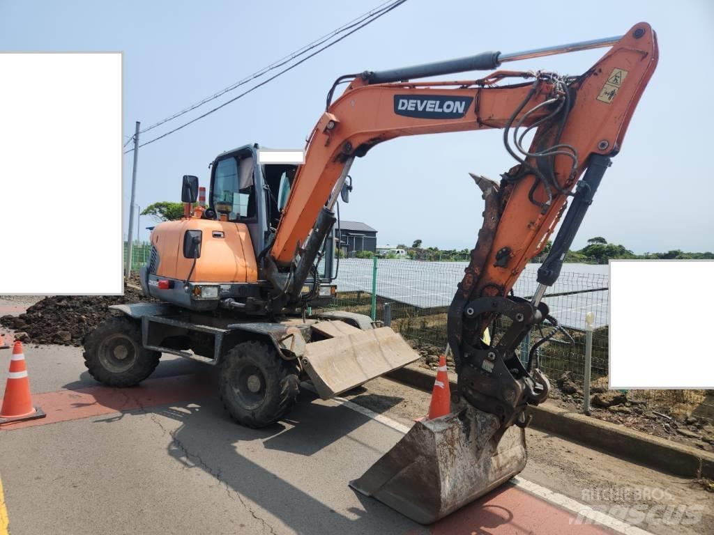Doosan DX 55 W Lastik tekerli ekskavatörler