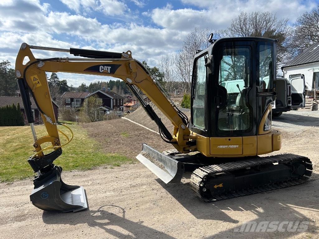 CAT 303.5 C Mini ekskavatörler, 7 tona dek