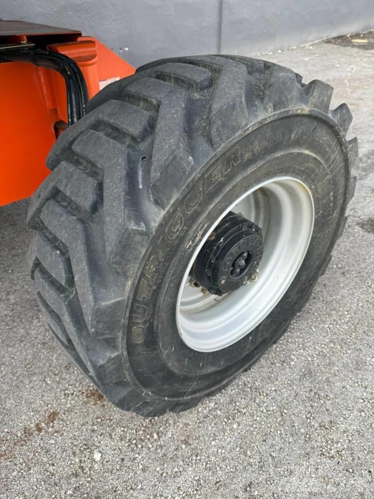 JLG 460 SJ Teleskopik personel platformları