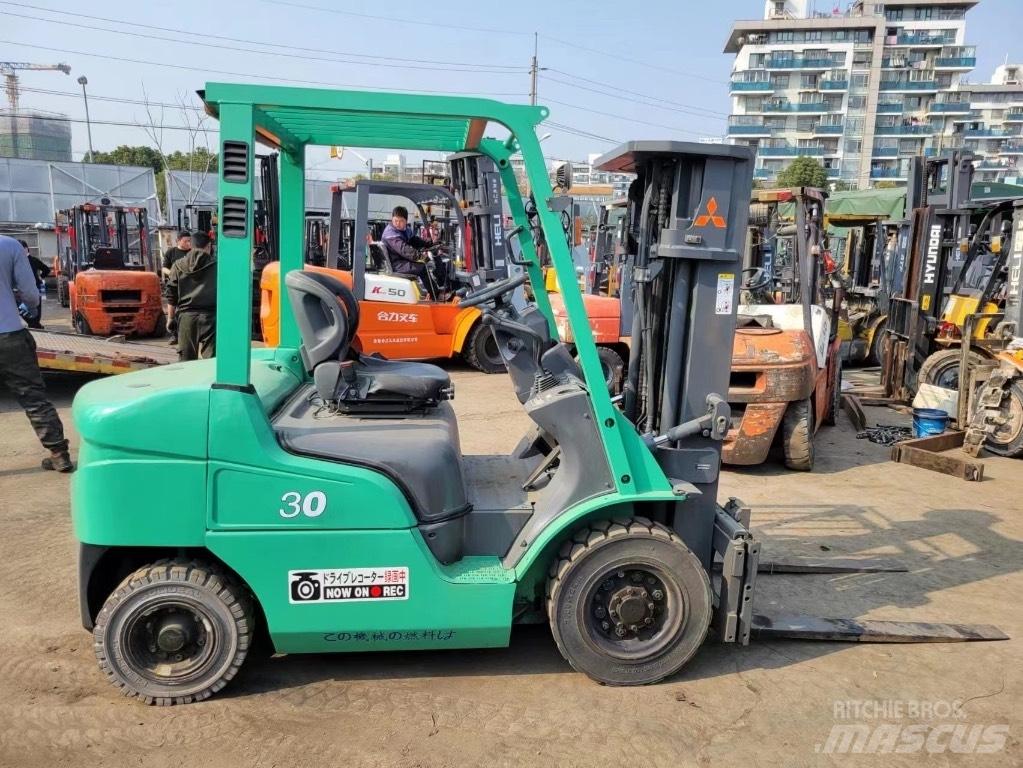 Mitsubishi FD30 Dizel forkliftler