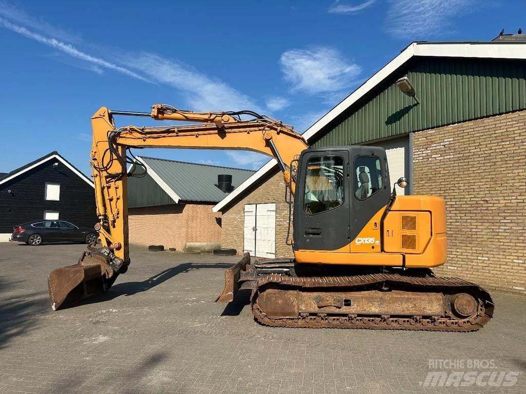 CASE CX135 SR Paletli ekskavatörler
