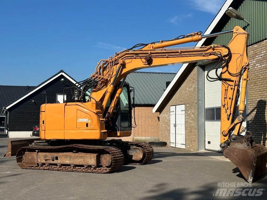 CASE CX135 SR Paletli ekskavatörler