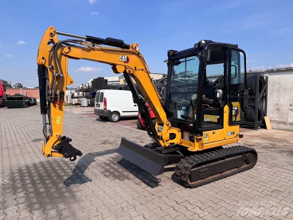 CAT 302.7 D CR Mini ekskavatörler, 7 tona dek