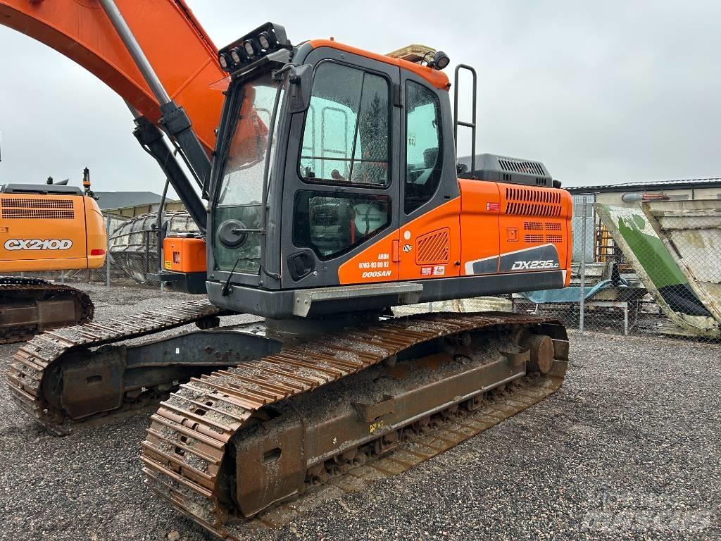Doosan DX 235 LC-5 Paletli ekskavatörler