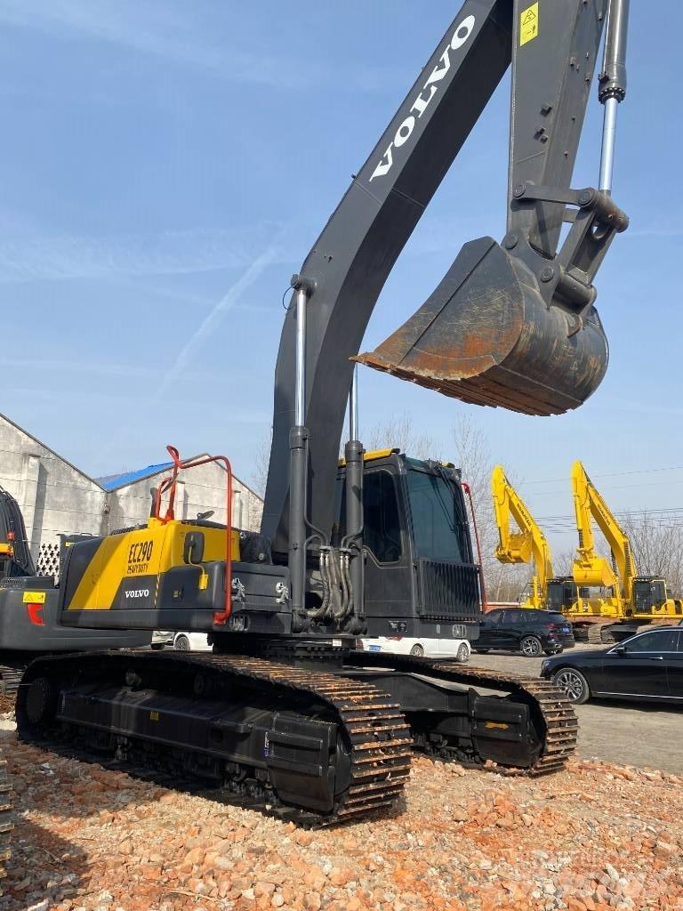 Volvo EC 290D Paletli ekskavatörler
