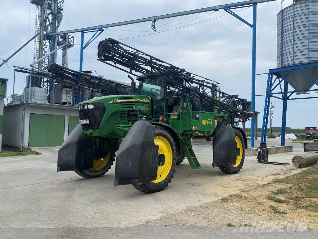 John Deere 4720 Kendinden tahrikli pülverizatörler