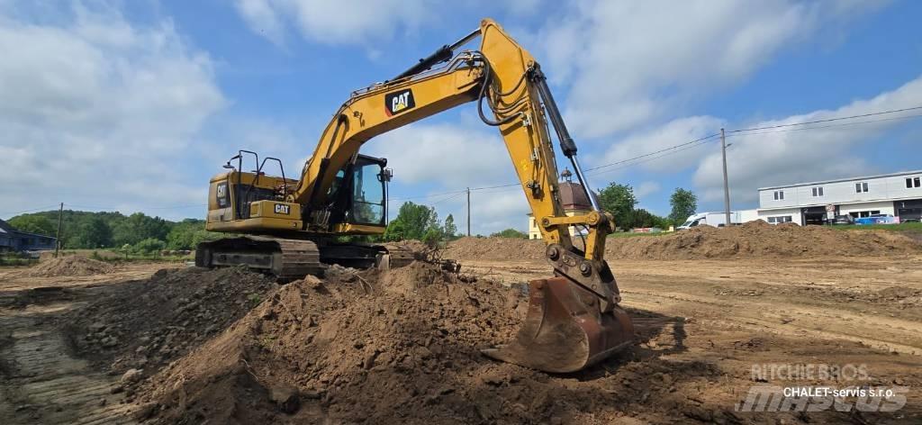 CAT 320 Paletli ekskavatörler