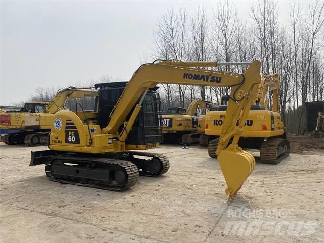 Komatsu PC 60-8 Paletli ekskavatörler