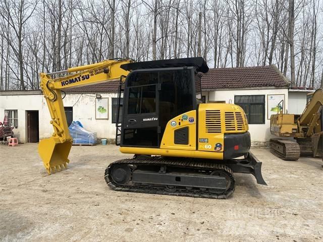 Komatsu PC 60-8 Paletli ekskavatörler