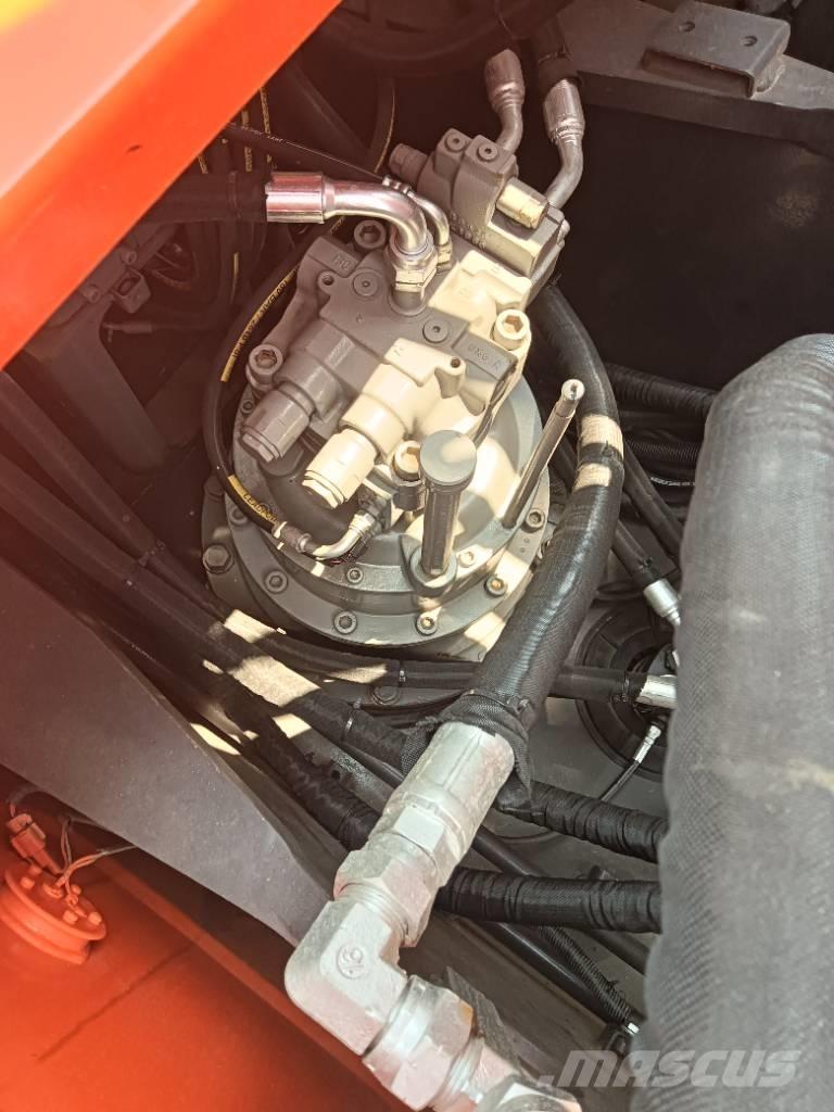 Hitachi ZX 240 Paletli ekskavatörler