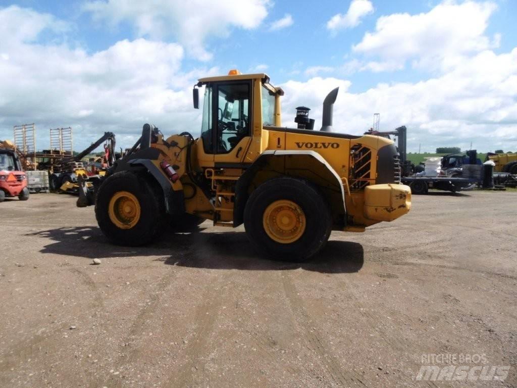 Volvo L 120 F Tekerlekli yükleyiciler
