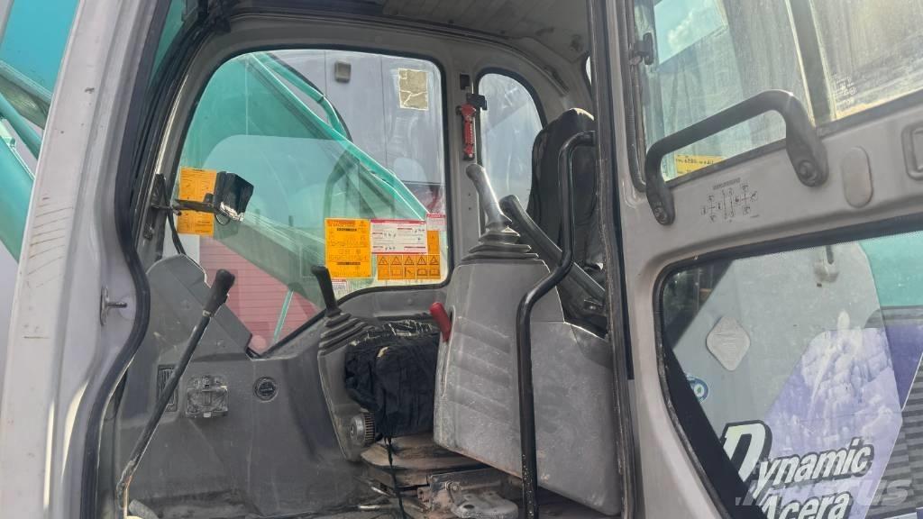 Kobelco SK 330 LC Paletli ekskavatörler