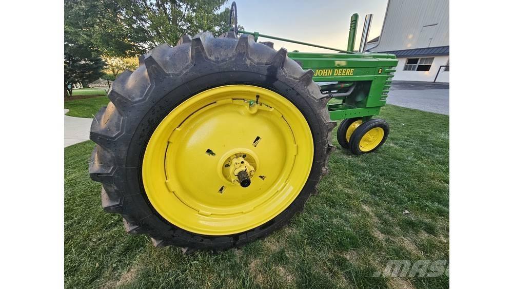 John Deere B Ekskavatörler
