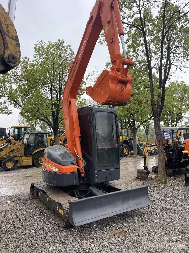 Hitachi 55 Mini ekskavatörler, 7 tona dek