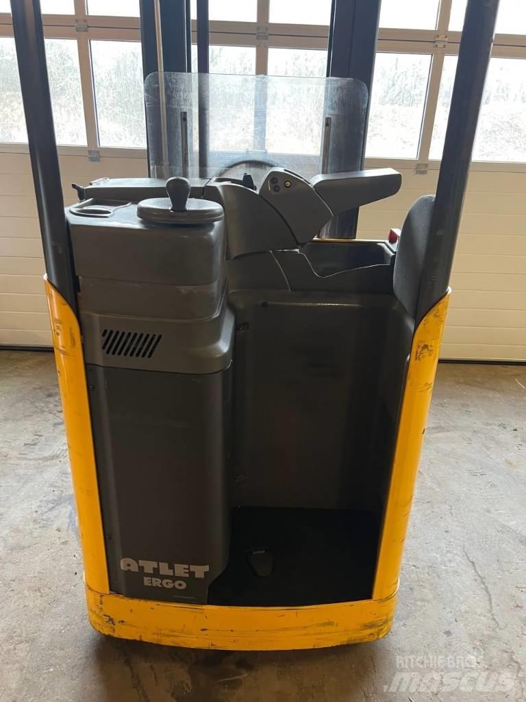 Atlet A/200STFVJN360 Akülü depo ekipmanları