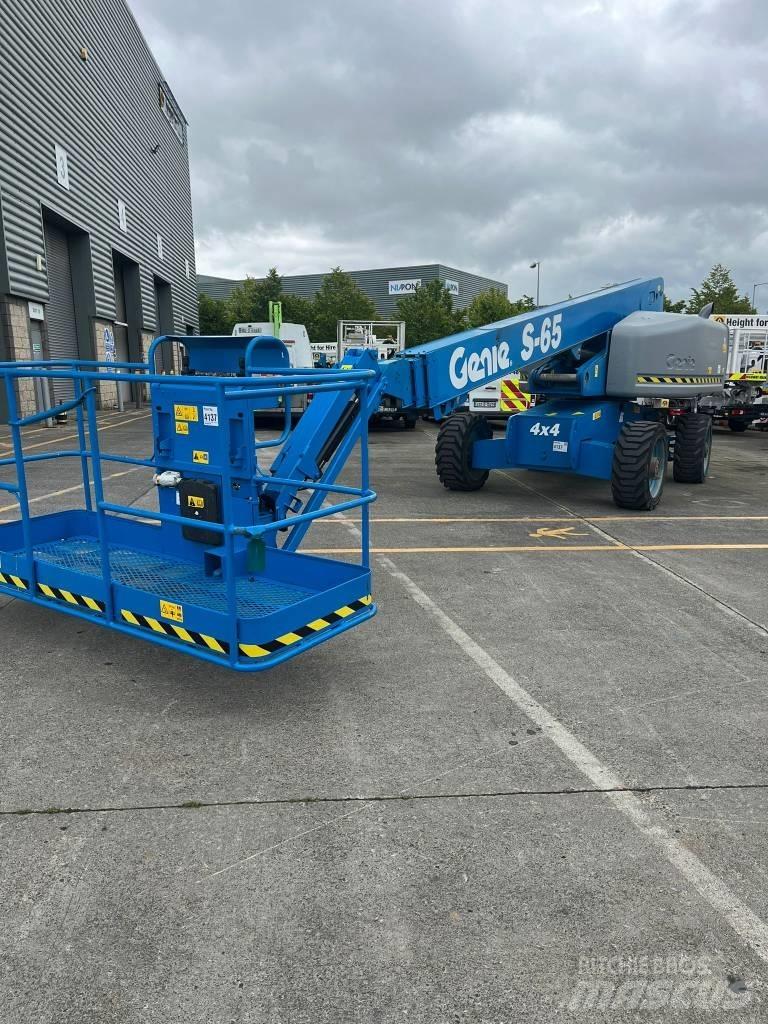 Genie S 65 Teleskopik personel platformları