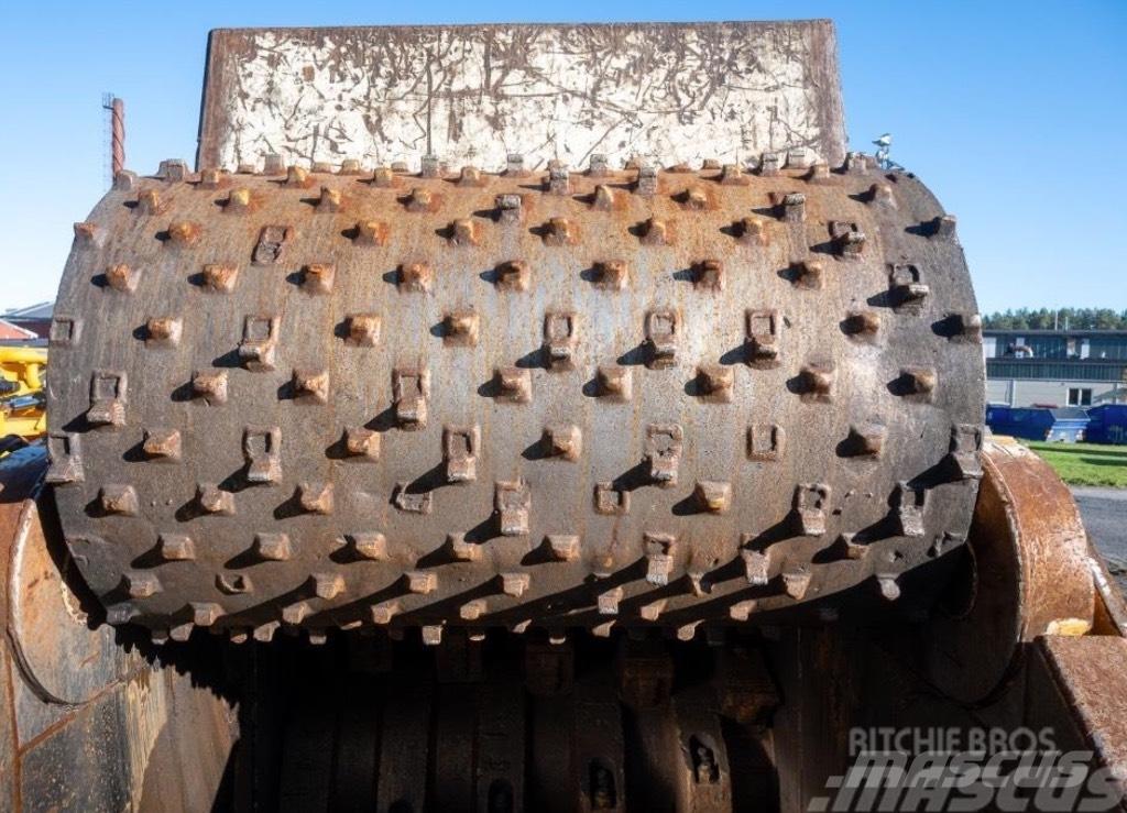 CBI 6400 T Kütük öğütücüler